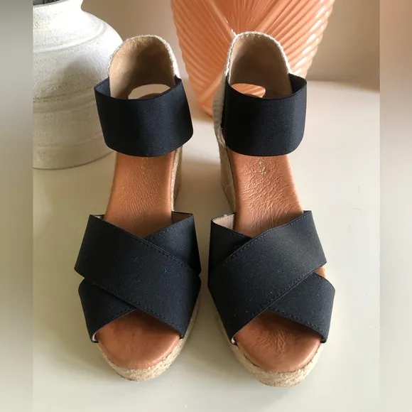 Andre Assous Espadrille Wedge Sandal Black Stretch Straps Leather Spain Size 7