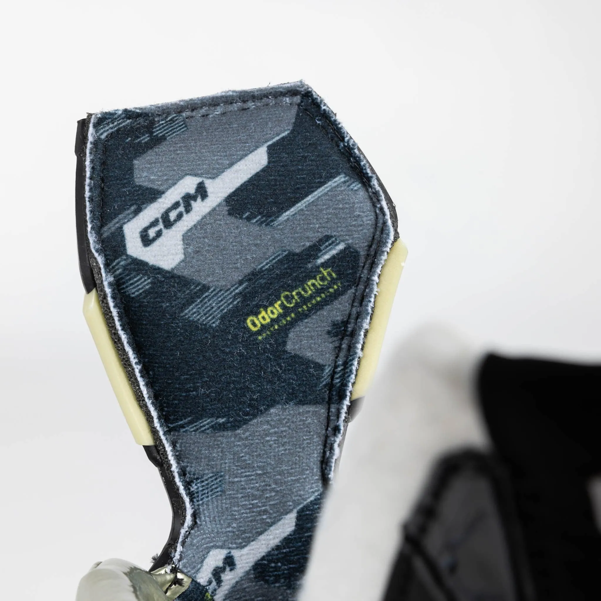 CCM Tacks AS-V Junior Hockey Skates