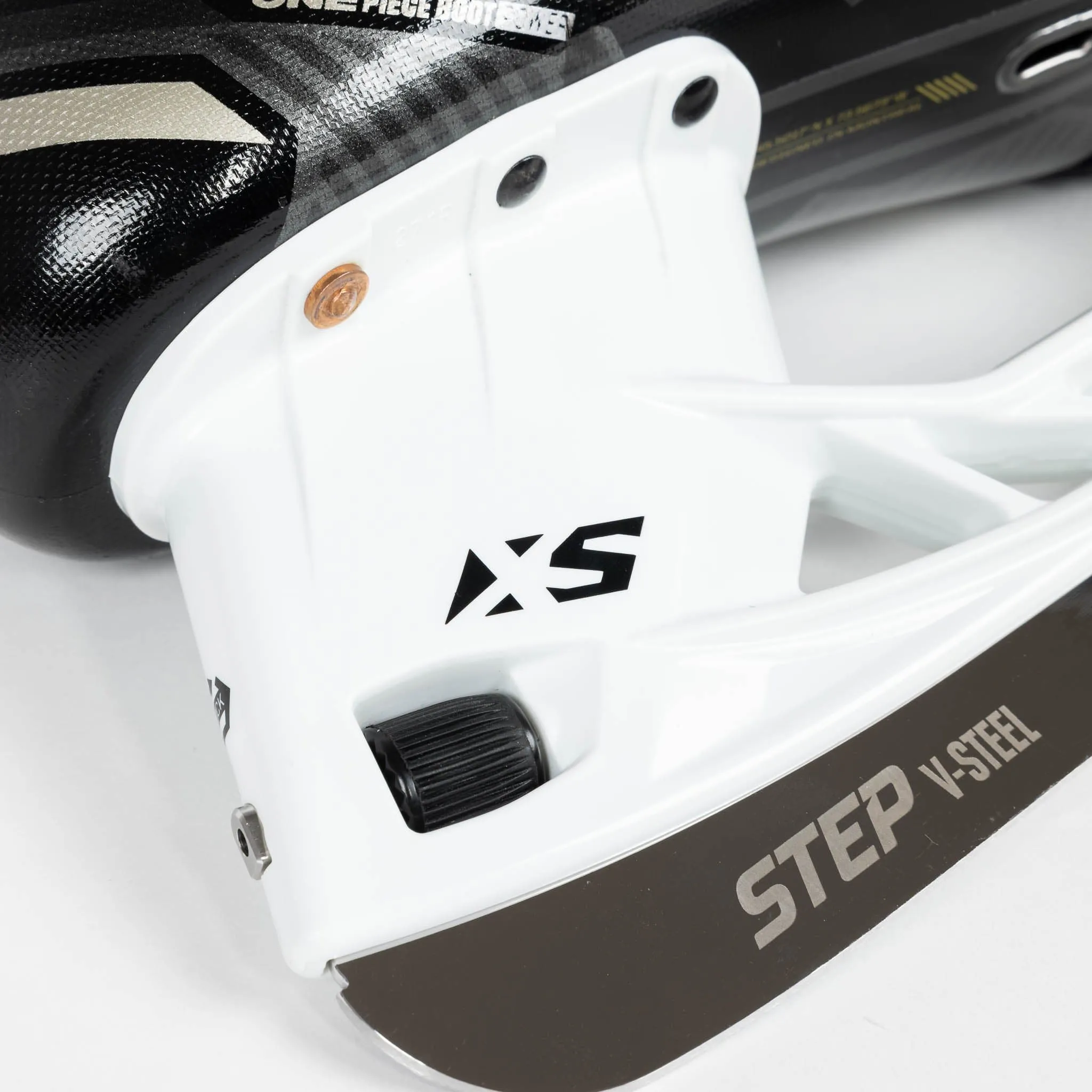 CCM Tacks AS-V Junior Hockey Skates