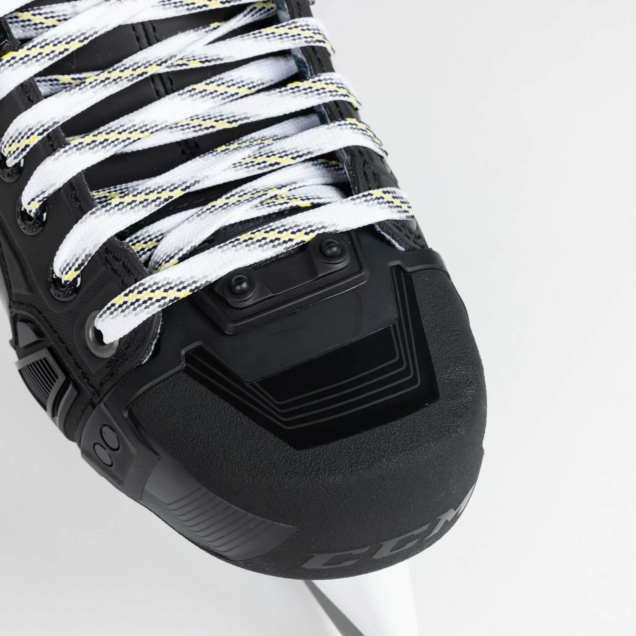CCM Tacks AS-V Junior Hockey Skates