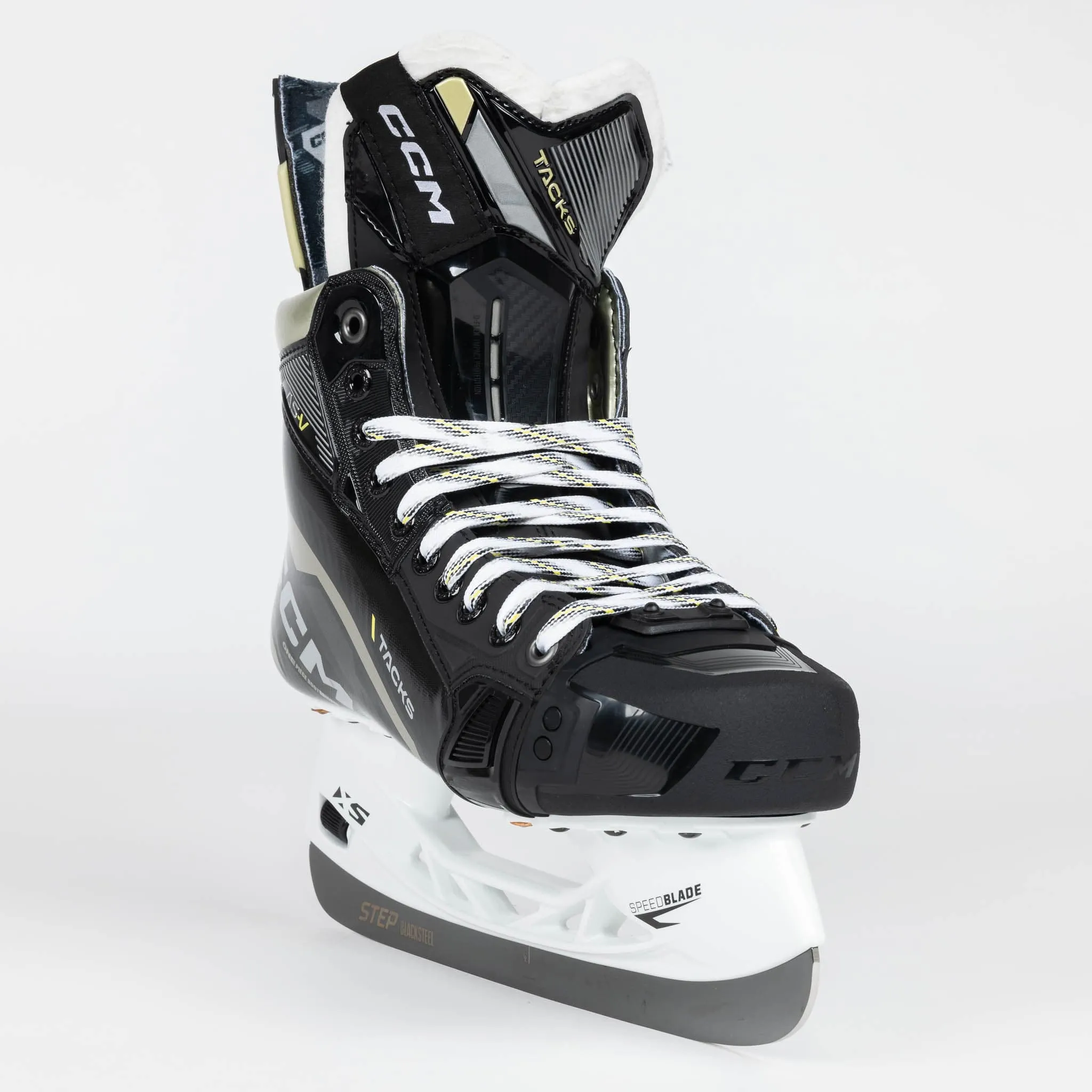 CCM Tacks AS-V Junior Hockey Skates