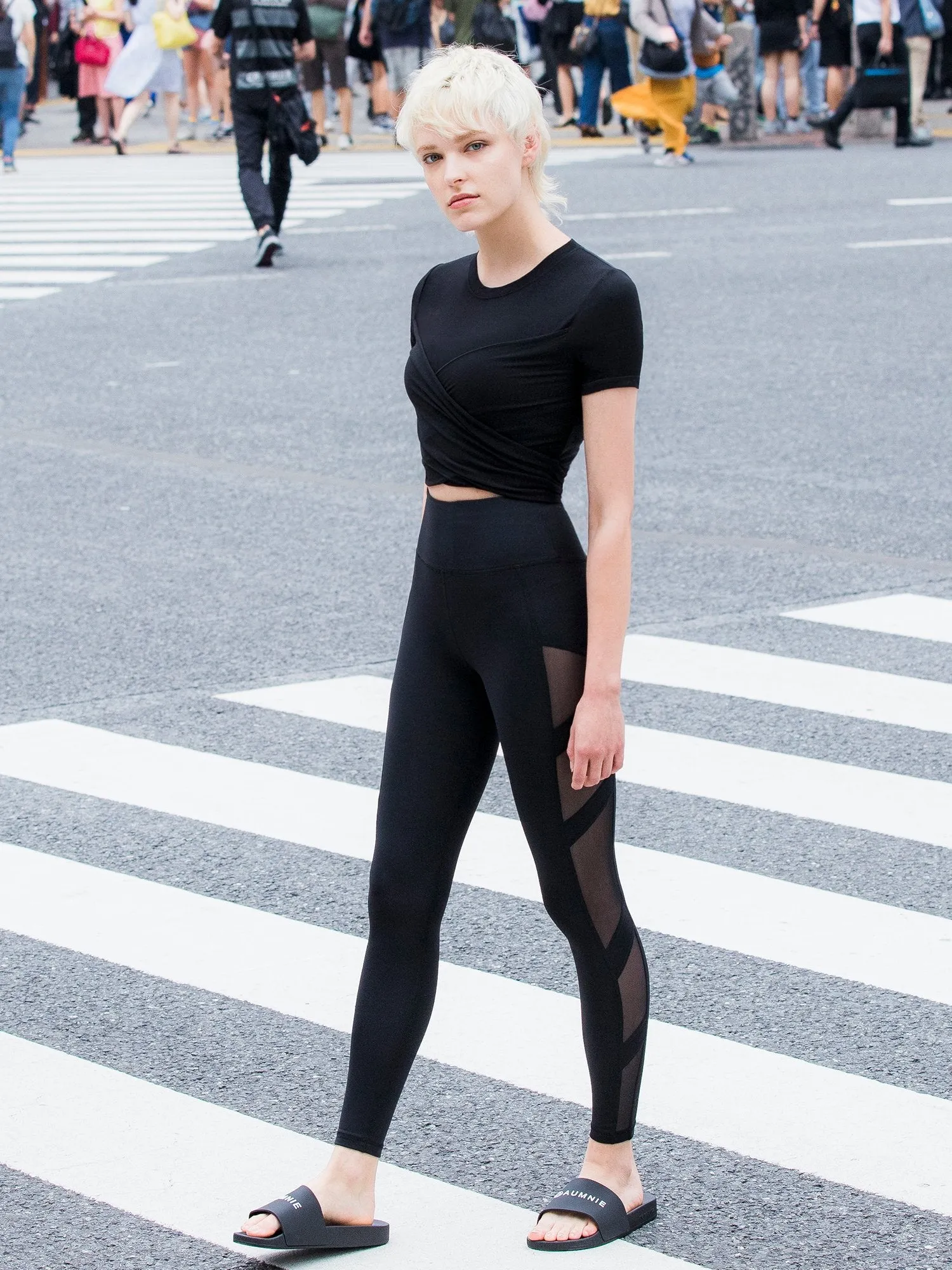 CT WRAP TEE, BLACK