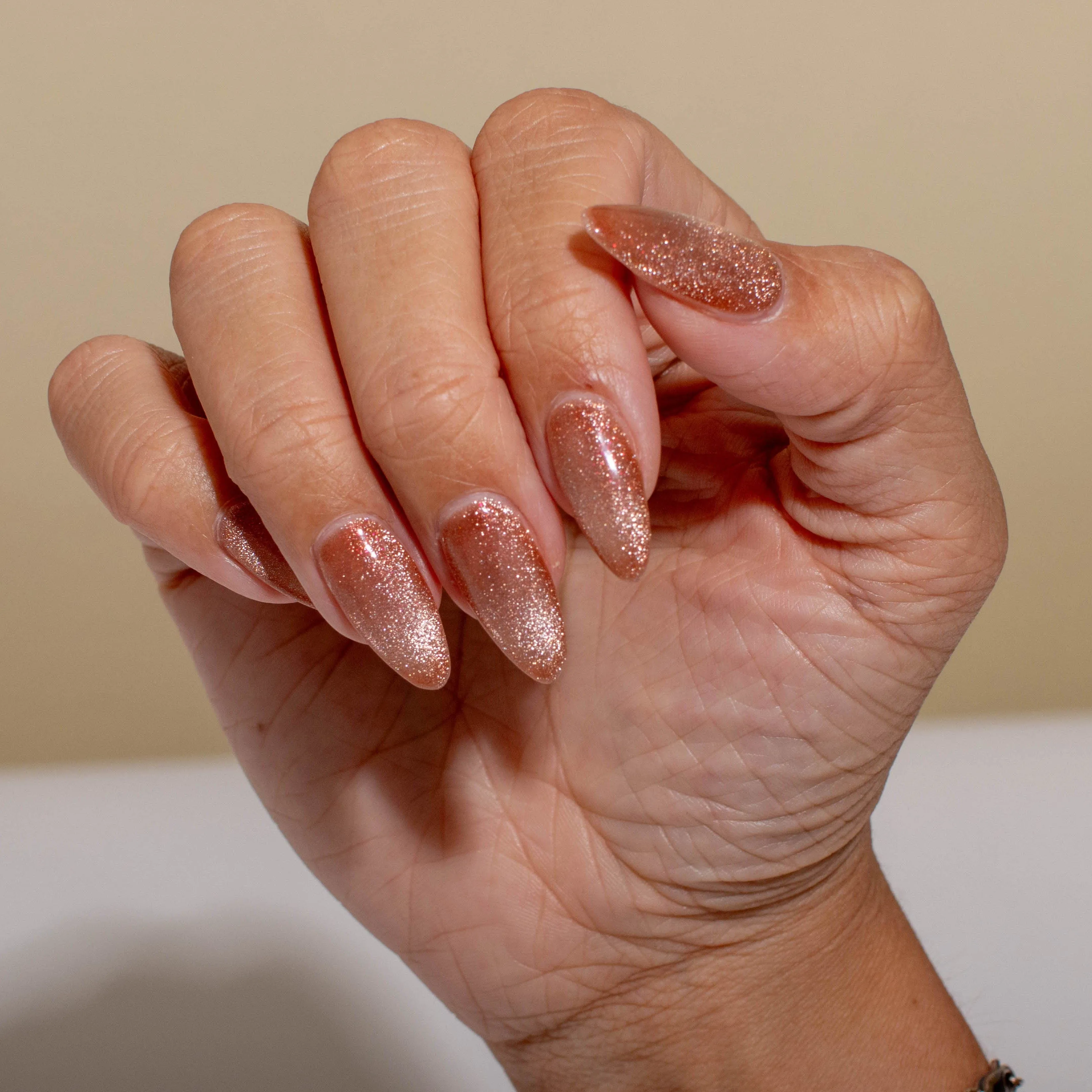 G986 Brownie Points Gold Magnetic Gel Polish