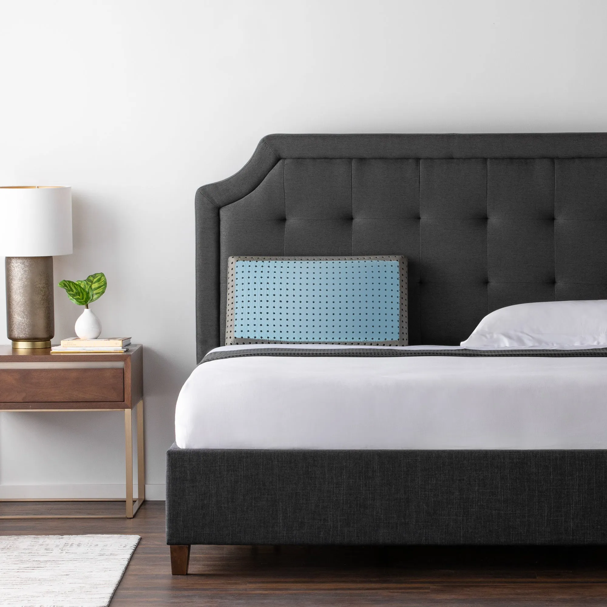 Malouf Carboncool LT with Omniphase Pillow