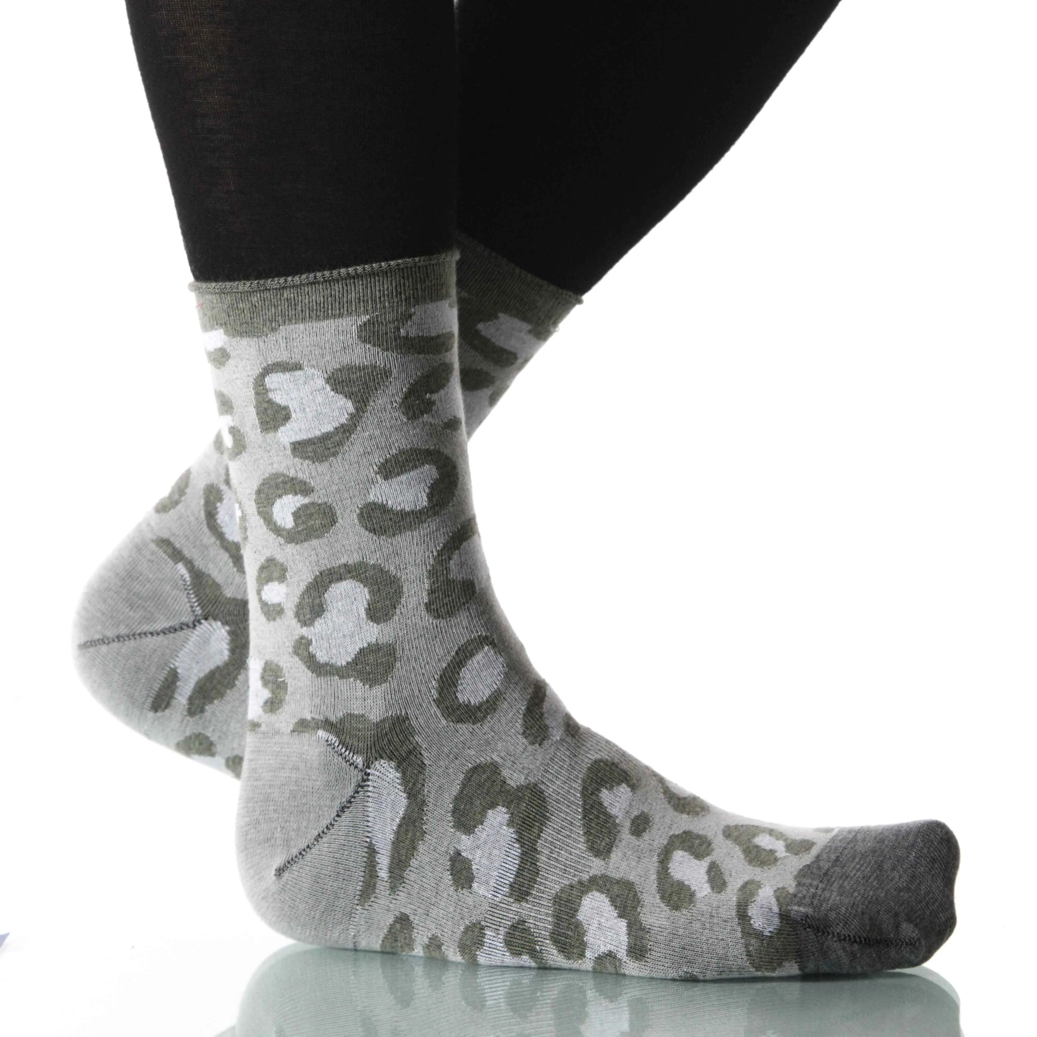 Snow Leopard - Ankle Height