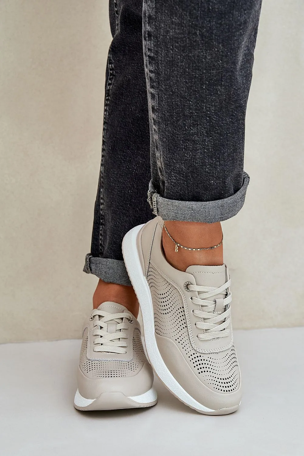 Sport Shoes Step in style