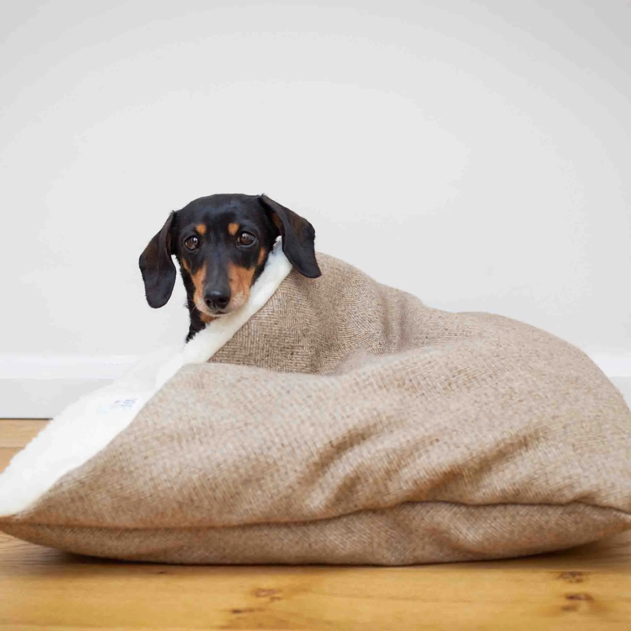 Stone Tweed Doggy Den Bed