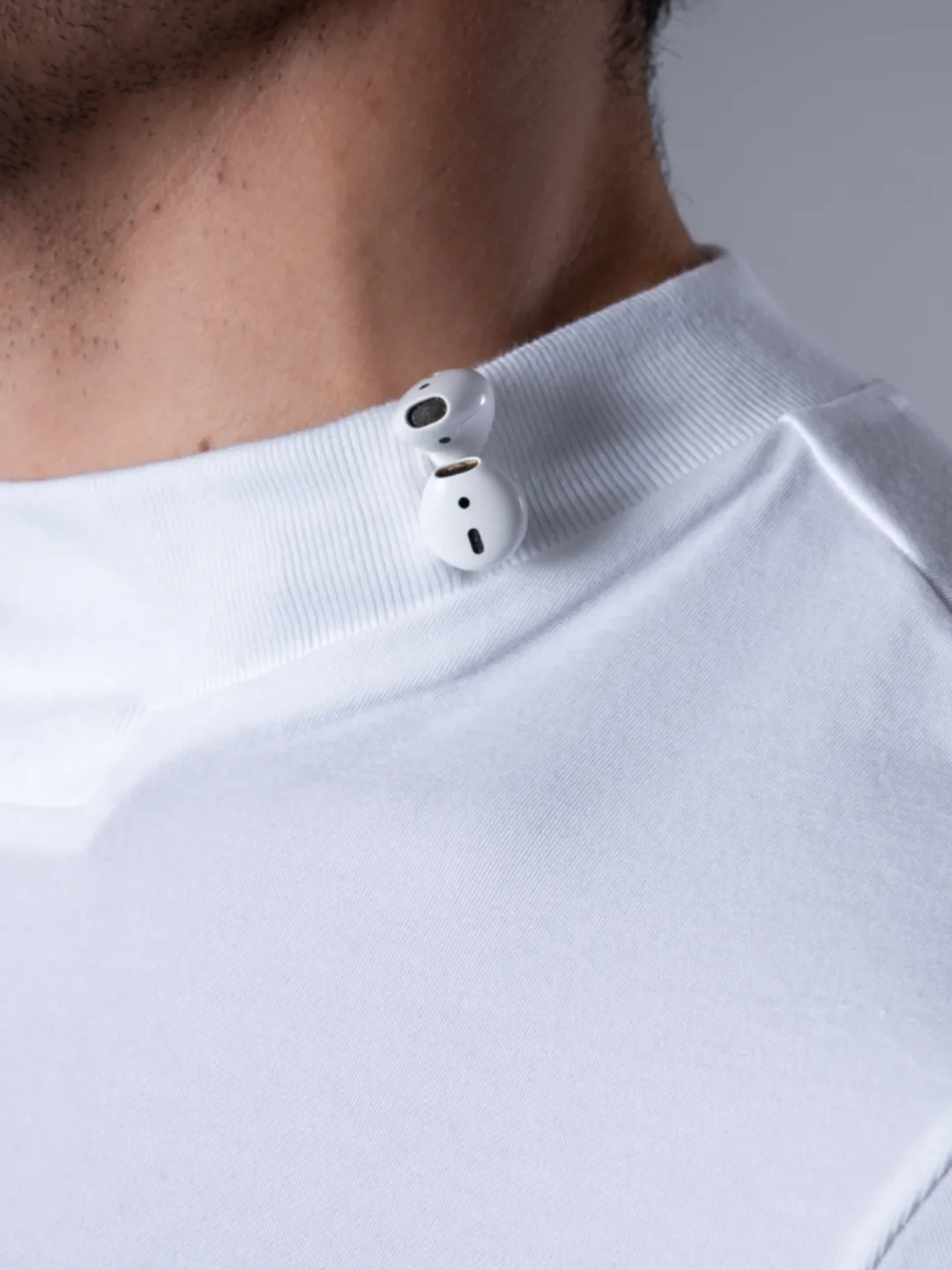 Ultra Tee High Neck Short Sleeve