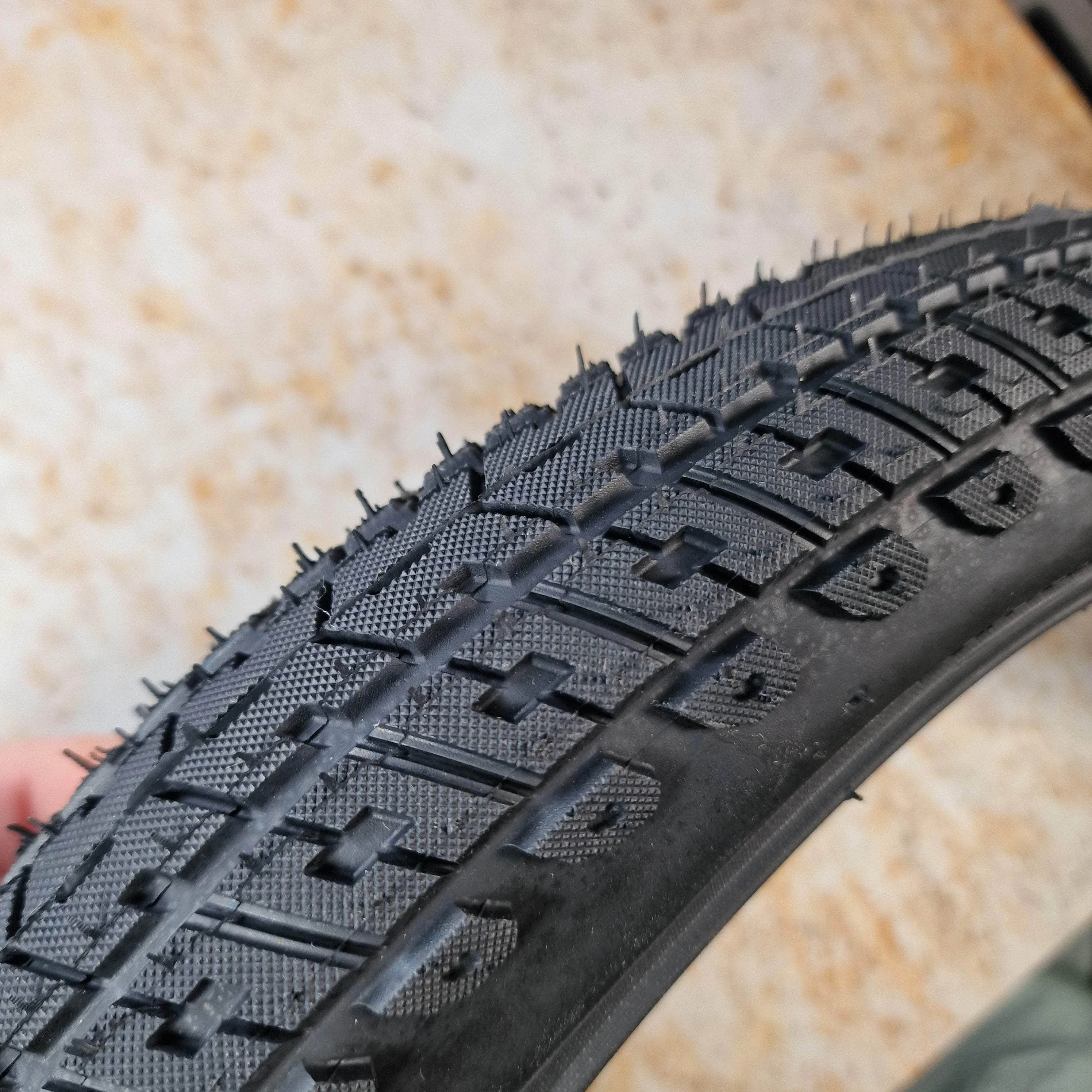 United InDirect Tyre 2.35 Black