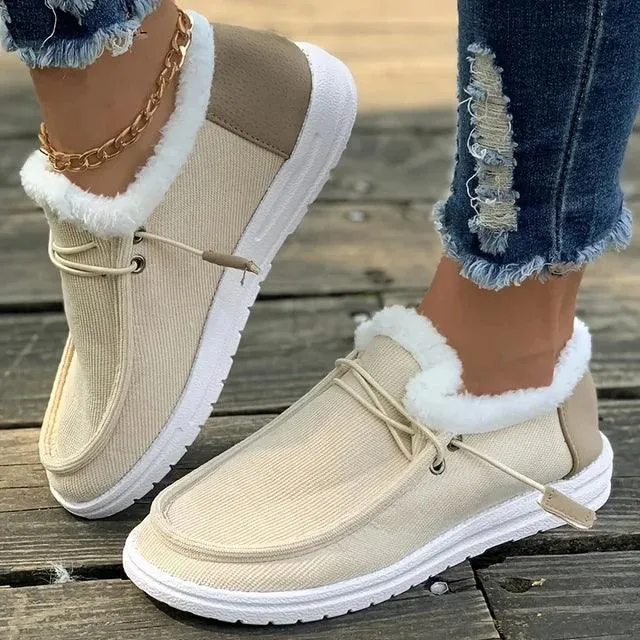 Women's low top slip on shoes