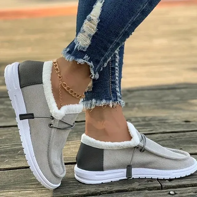 Women's low top slip on shoes